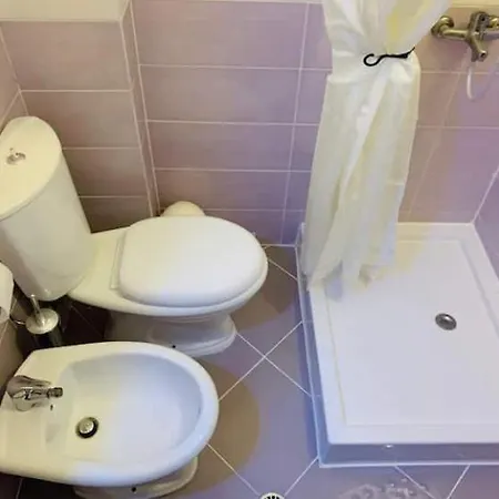 Apartamiento 5 Minutos Al Mar شقة *